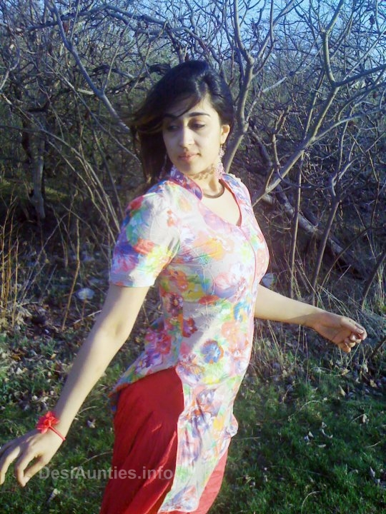 xxx outdoor sexvideos indonatio titty fuck under bra
